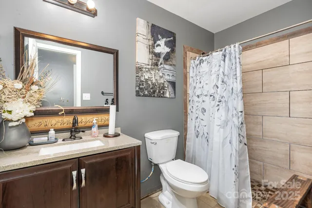 $365,000 | 7626 Eastbourne Road, Charlotte, NC 28227