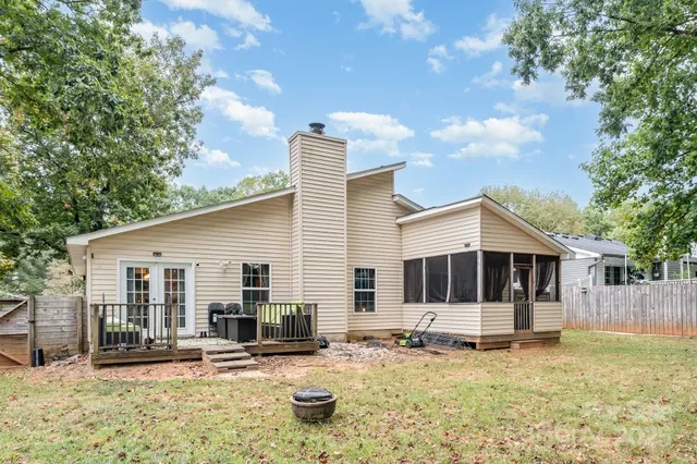 $365,000 | 7626 Eastbourne Road, Charlotte, NC 28227