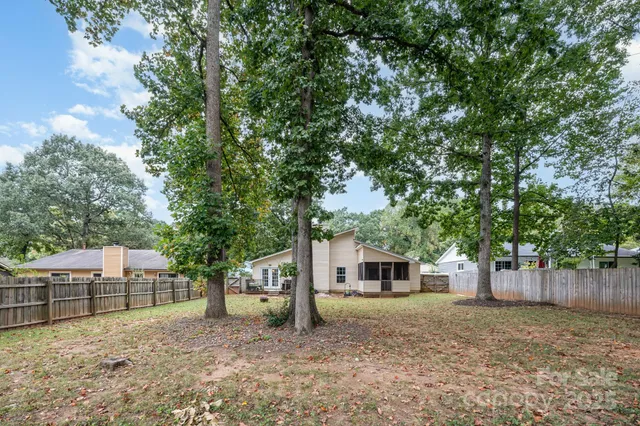$365,000 | 7626 Eastbourne Road, Charlotte, NC 28227