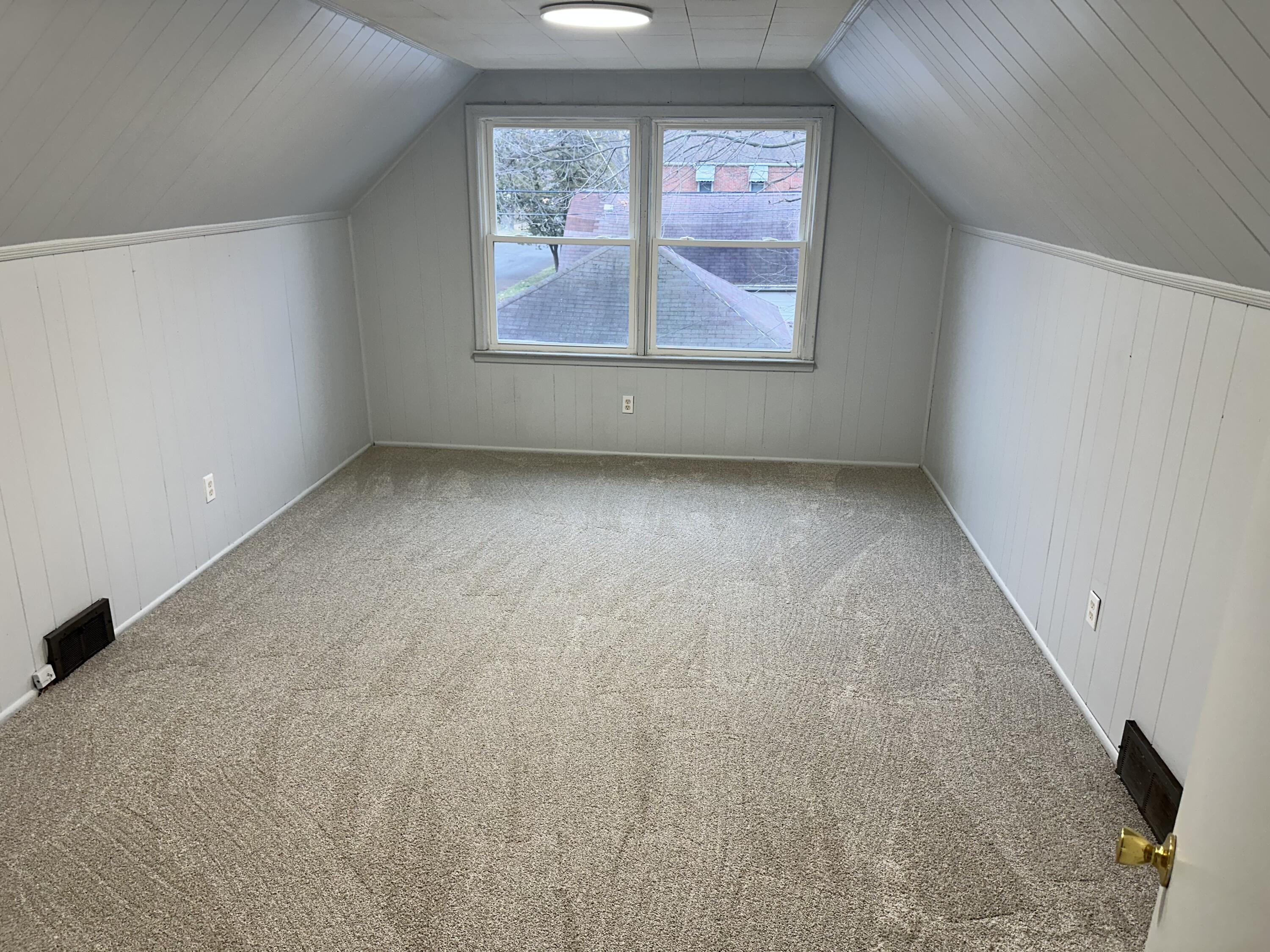 15382 Robson Street Detroit, MI 48227 - Photo 22 of 34 IMG_4967