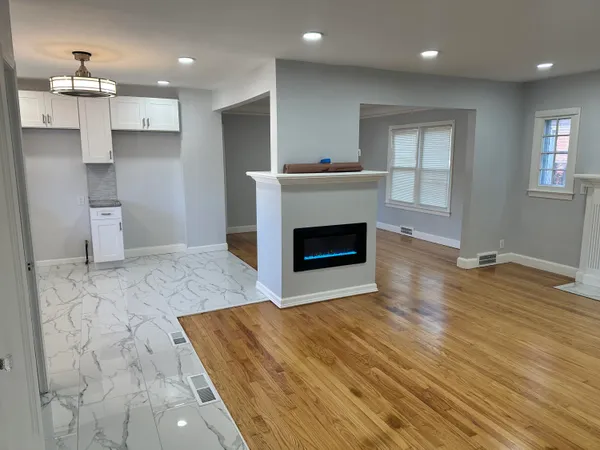 $169,999 | 15382 Robson Street, Detroit, MI 48227