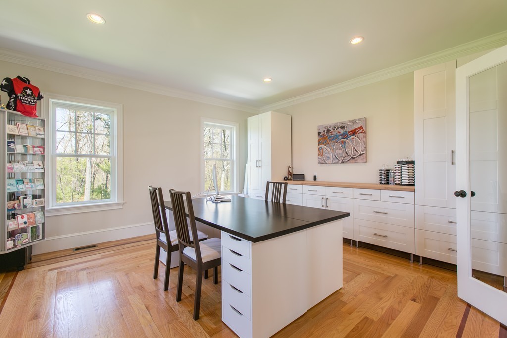 82 Johnson Road Carlisle, MA 01741 - Photo 9 of 28 Gallery Image 9