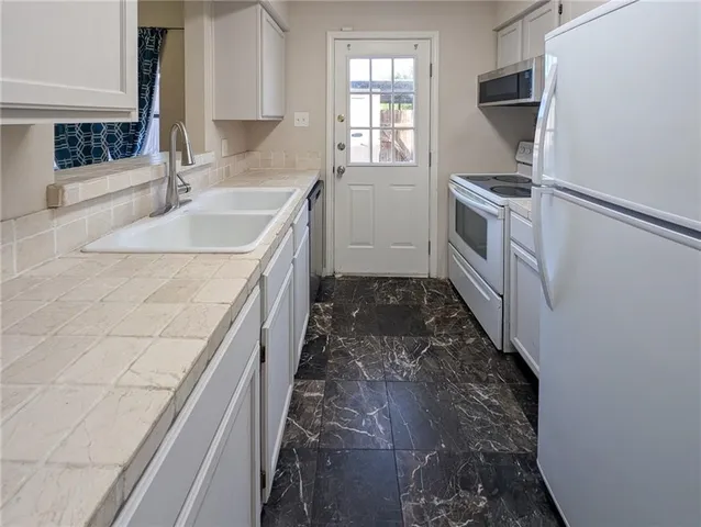 $119,900 | 6702 Everhart Road, Unit S104, Corpus Christi, TX 78413