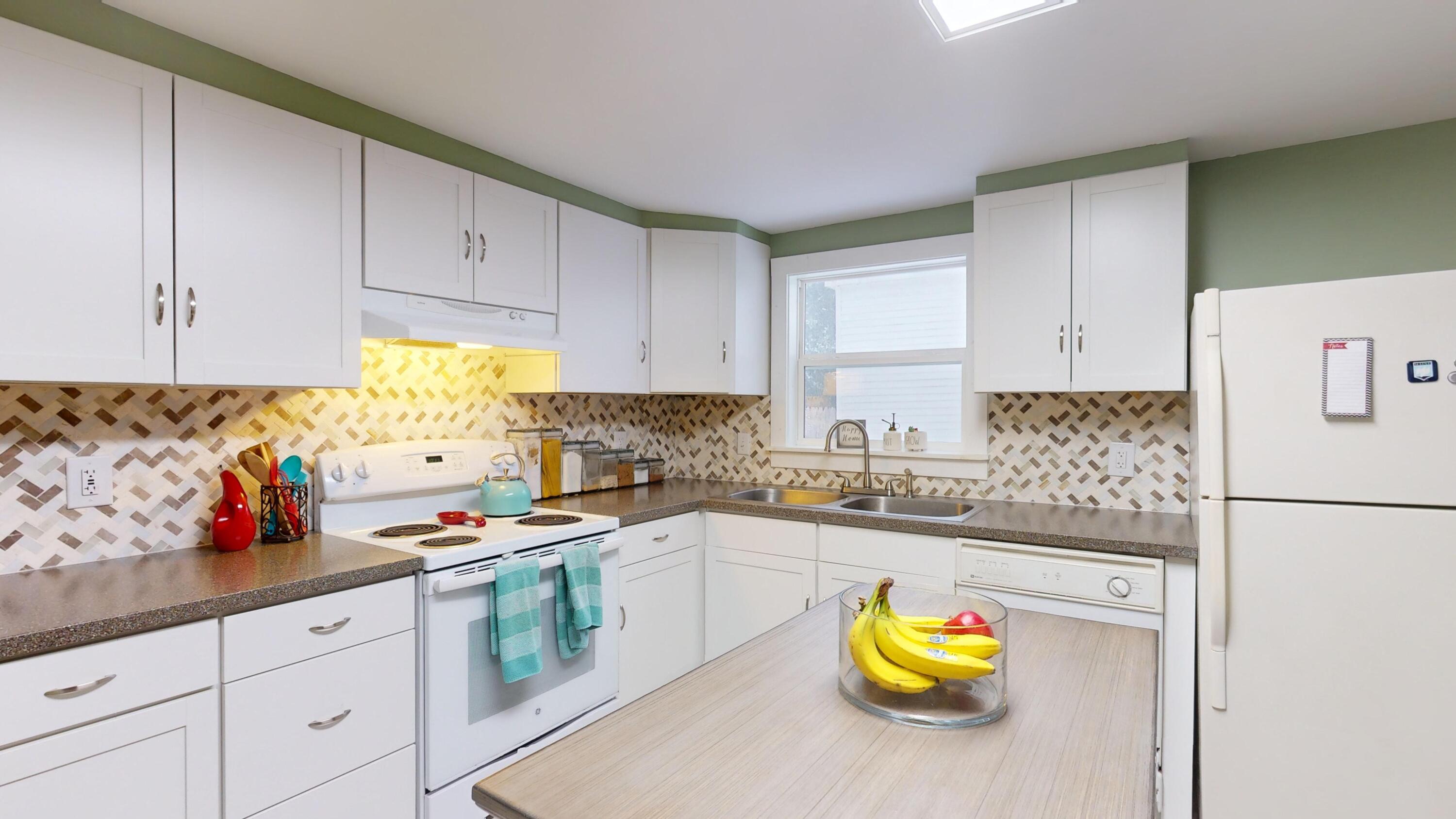 1035 Main Street Bangor, ME 04401 - Photo 10 of 38 11