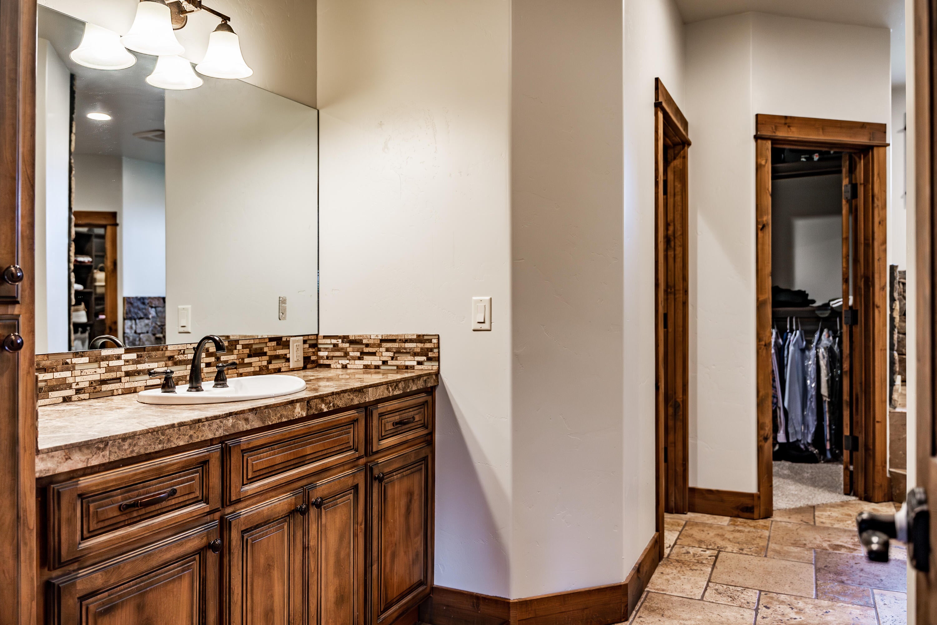 21240 Yeoman Road Bend, OR 97701 - Photo 20 of 50 20 21240 Yeoman Rd, Bend-78