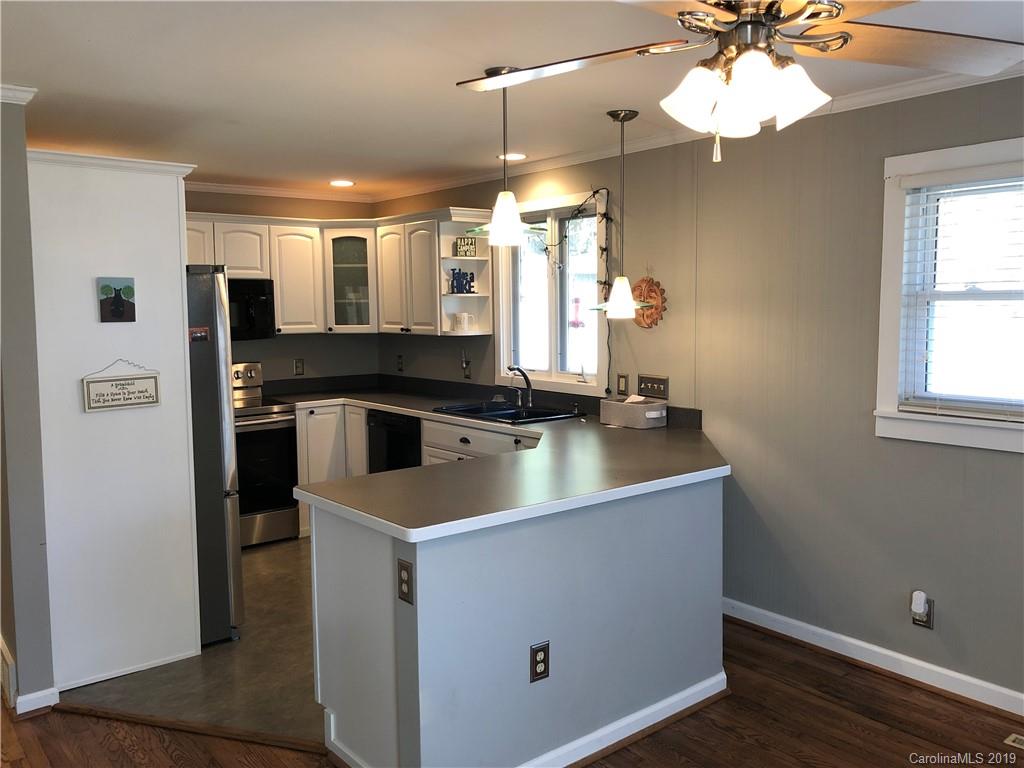 306 Turnpike Road Brevard, NC 28712 - Photo 13 of 24 Gallery Image 13