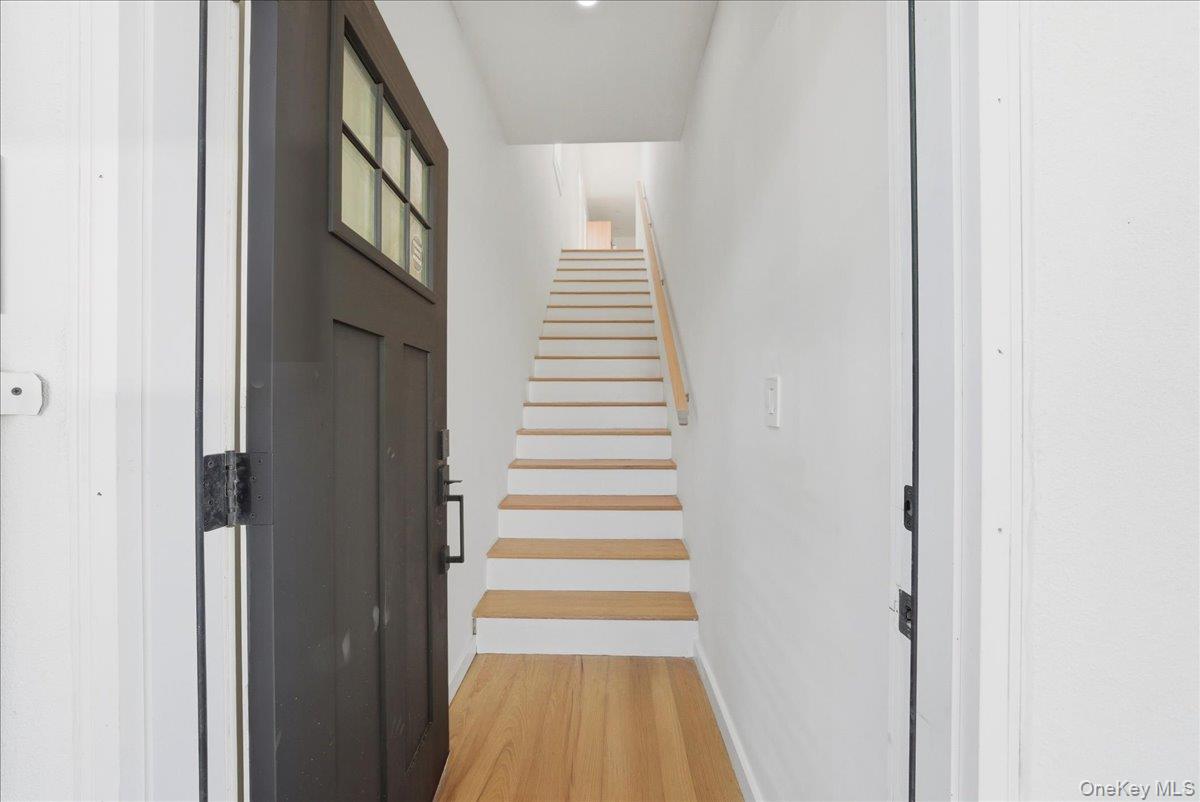 2407 Butler Place Bronx, NY 10461 - Photo 24 of 39