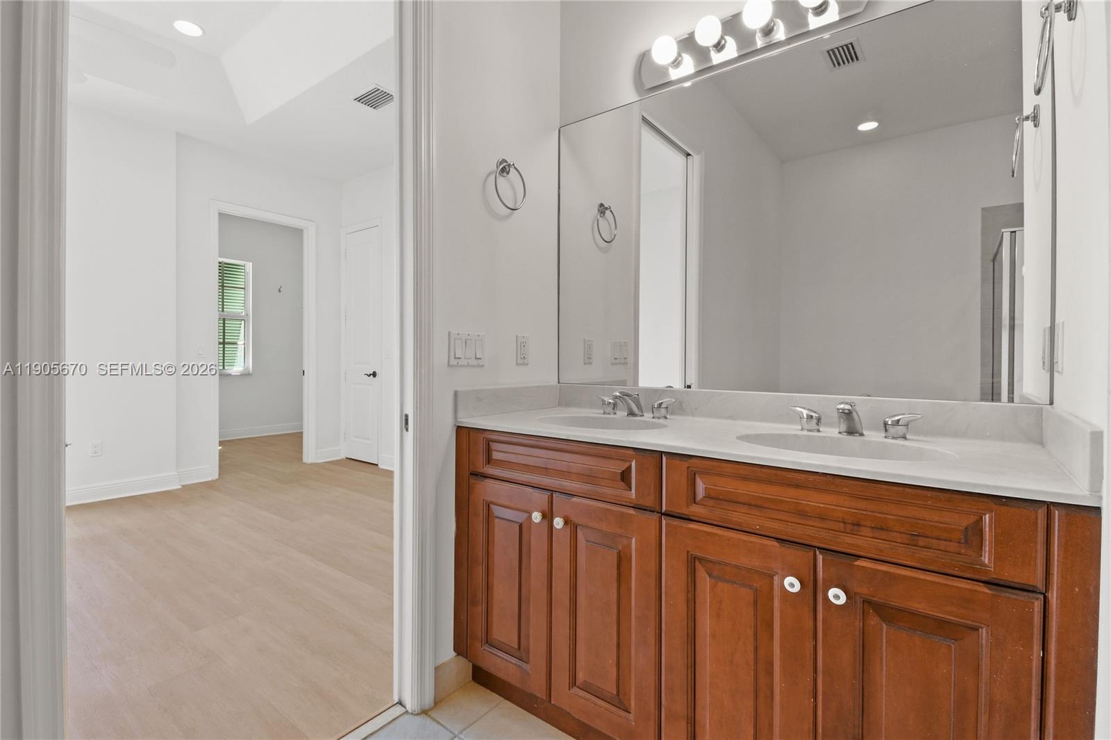 475 Ocean Ridge Way Juno Beach, FL 33408 - Photo 28 of 59 Primary Bath