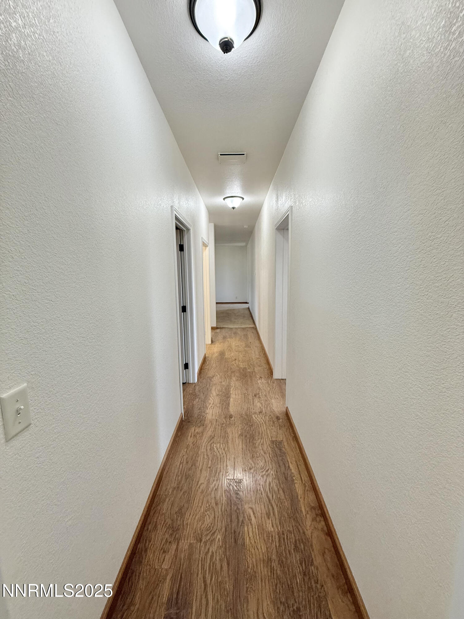 480 Kayci Avenue Battle Mountain, NV 89820 - Photo 15 of 40 480 Kayci hallway
