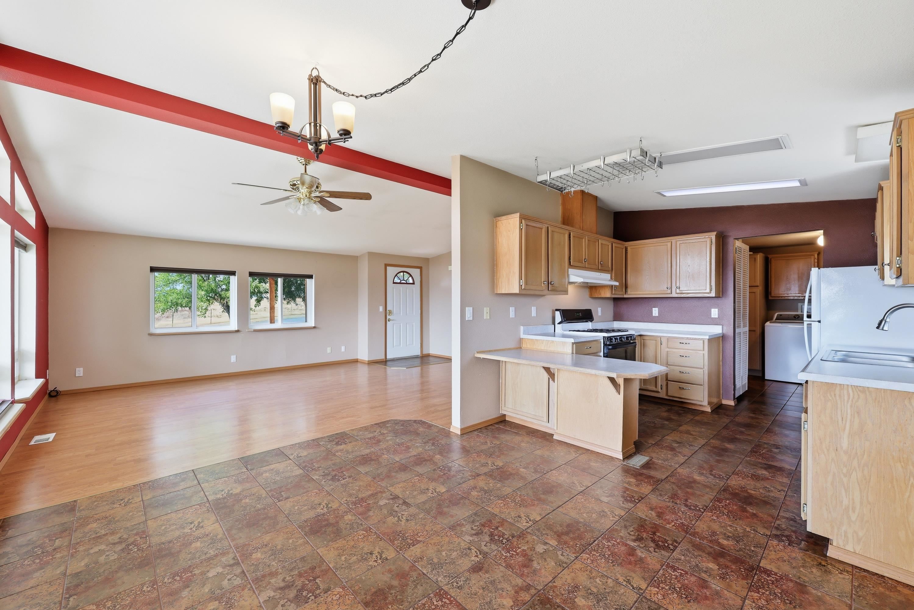 26910 North Denison Road Deer Park, WA 99006 - Photo 7 of 20 Gallery Image 7