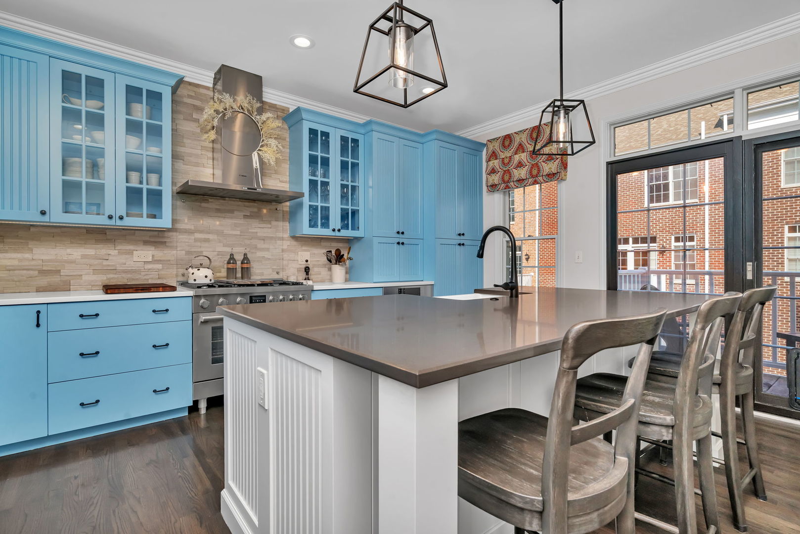 79 Spring Avenue Naperville, IL 60540 - Photo 19 of 70 Gallery Image 19