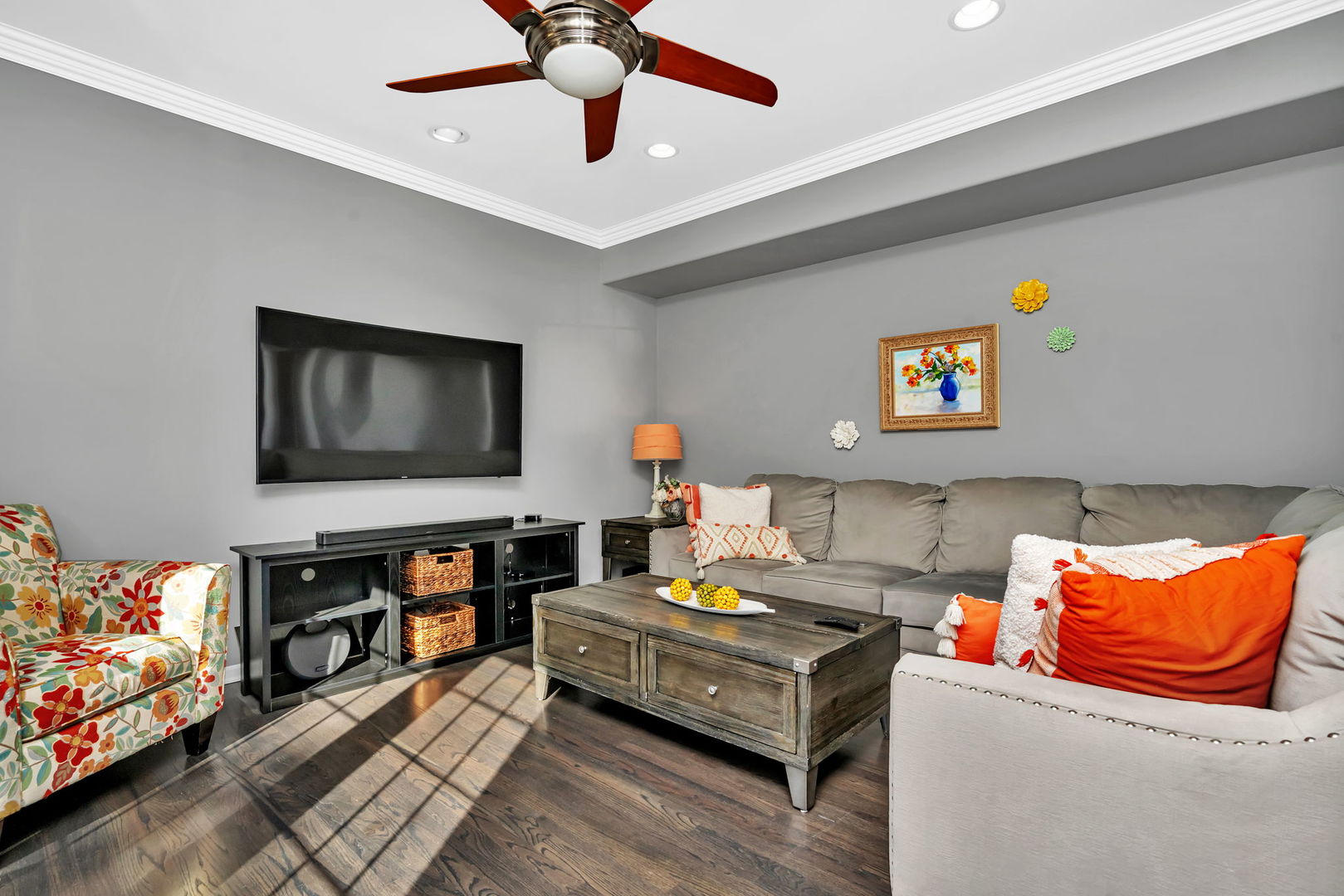 79 Spring Avenue Naperville, IL 60540 - Photo 6 of 70 Gallery Image 6