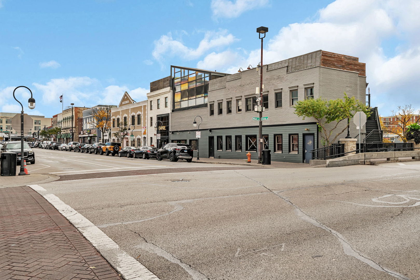79 Spring Avenue Naperville, IL 60540 - Photo 64 of 70 Gallery Image 64