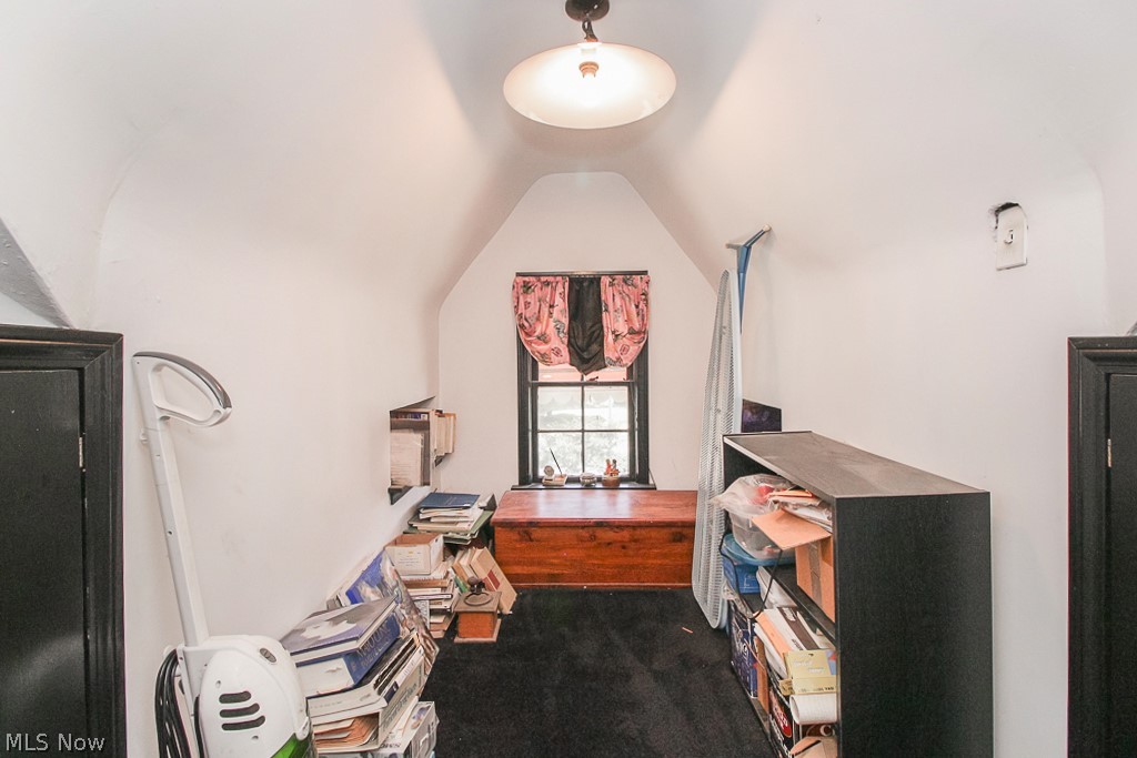 1010 South Green Road Cleveland, OH 44121 - Photo 22 of 34