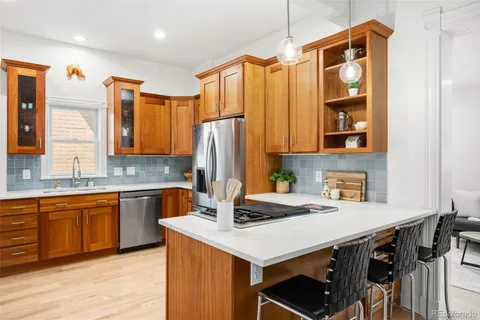 $999,000 | 30 South Grant Street, Denver, CO 80209