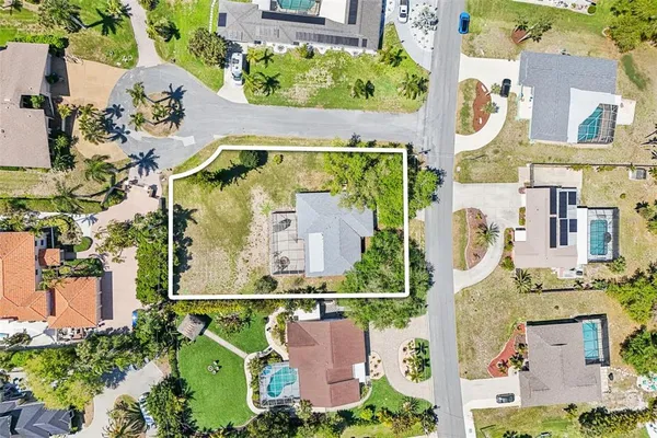 $525,000 | 437 South Shore Drive, Osprey, FL 34229