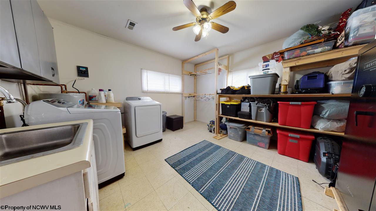 1253 Bell Run Road Fairmont, WV 26554 - Photo 15 of 18 Gallery Image 15