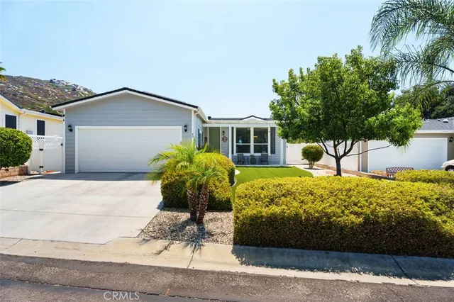 $398,900 | 2239 Black Canyon Road, Unit 40, Ramona, CA 92065