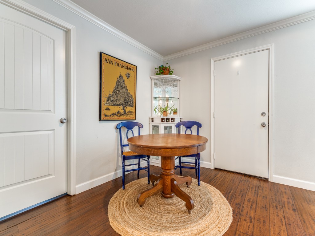 5110 Cochran Street Houston, TX 77009 - Photo 13 of 23 a dining room with furniture and wooden floor