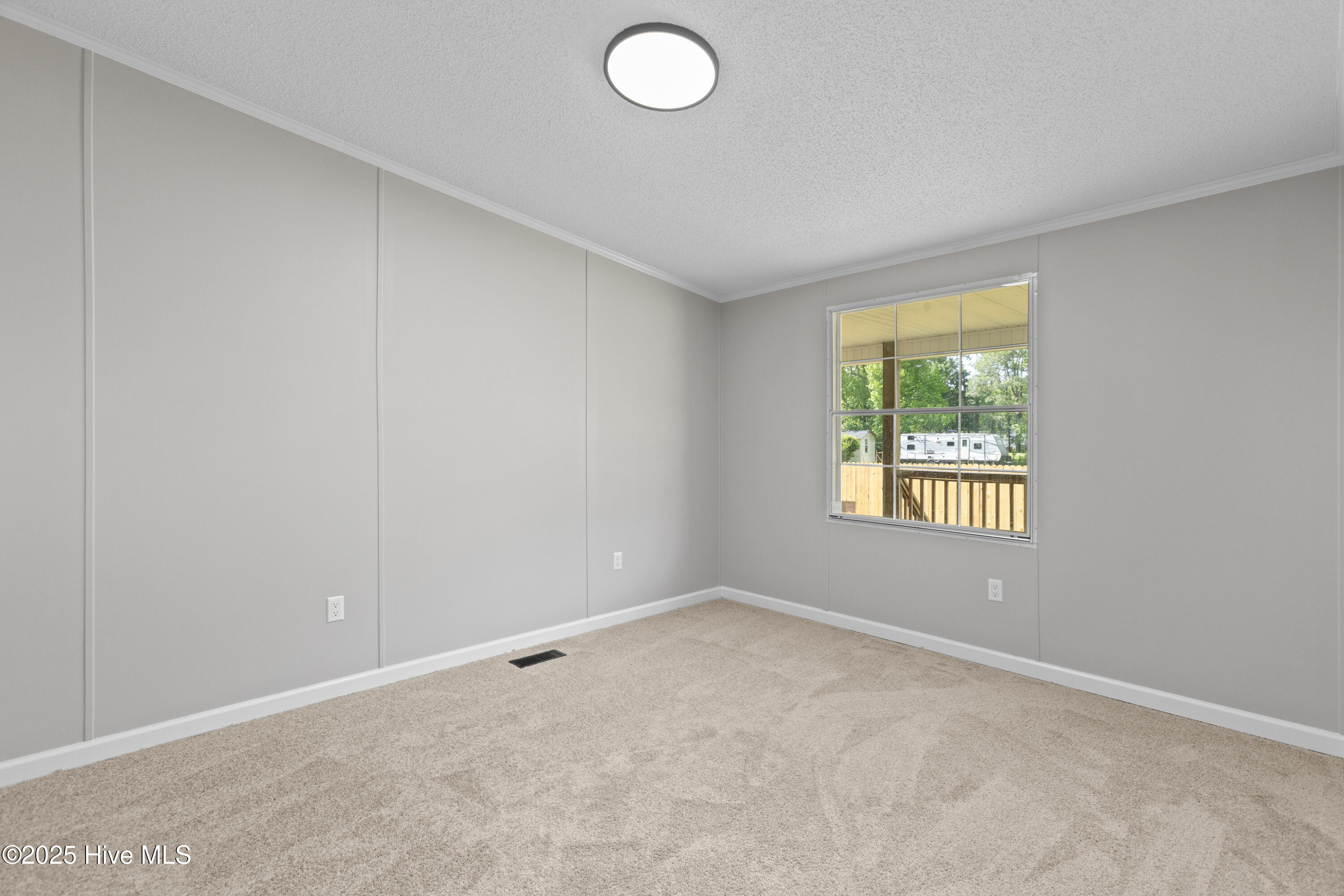 117 Rodeo Lane Jacksonville, NC 28540 - Photo 16 of 33 Master Bedroom