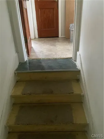 $1,100 | 214 1st N Street, Syracuse, NY 13208