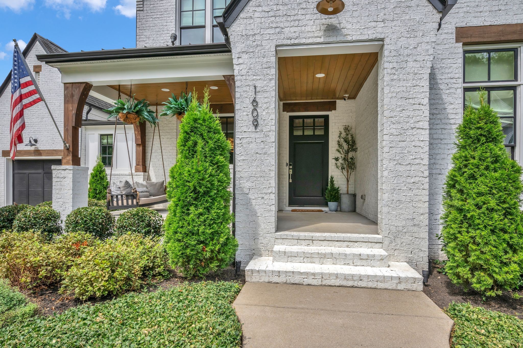 1609 Grassmere Road Franklin, TN 37064 - Photo 4 of 71 Gallery Image 4
