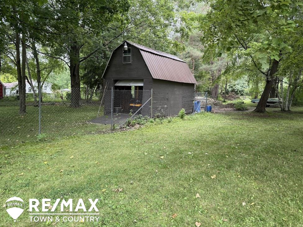 13496 North Lewis Road Clio, MI 48420 - Photo 38 of 53