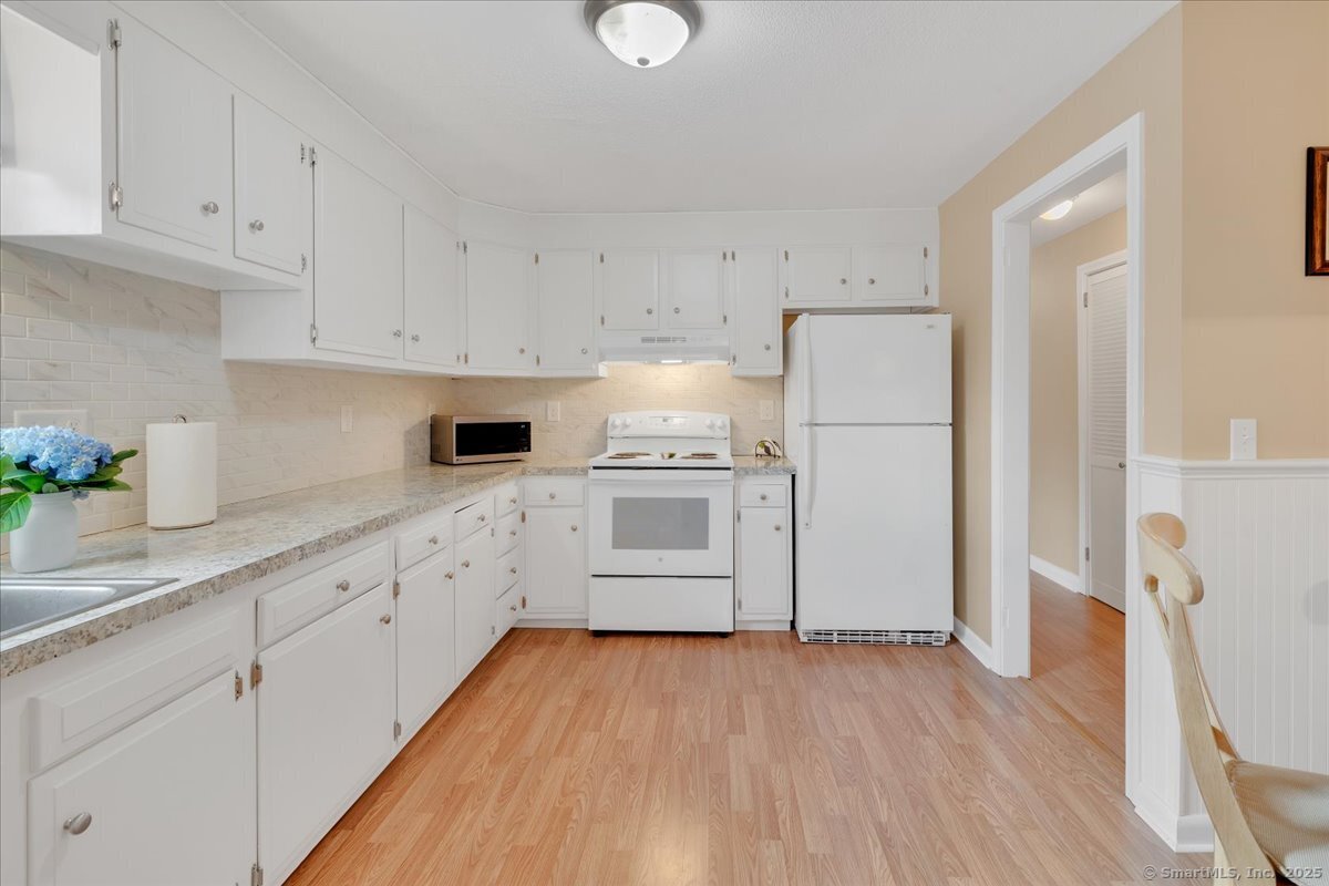 178 Oakland Avenue, Unit 2 New Britain, CT 06053 - Photo 7 of 21