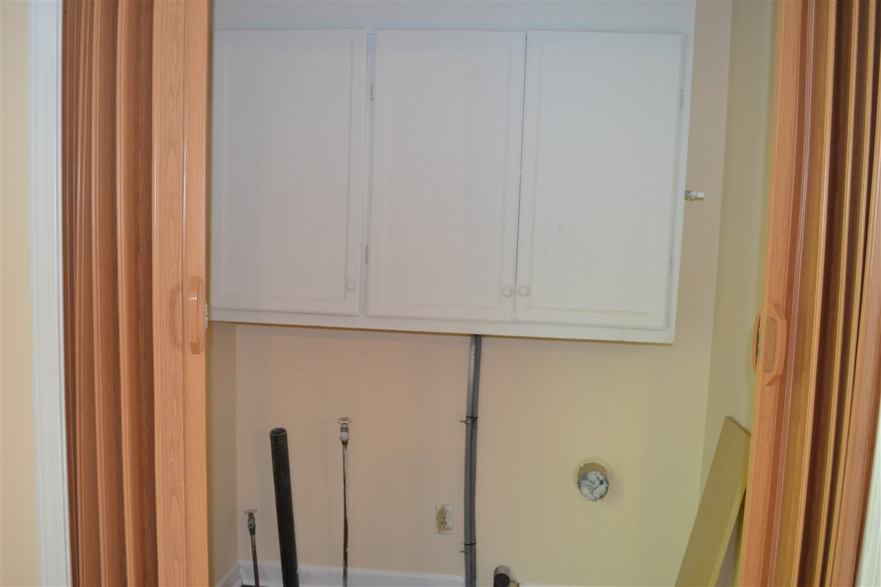 4623 Bragg Road Durham, NC 27704 - Photo 19 of 25 Laundry