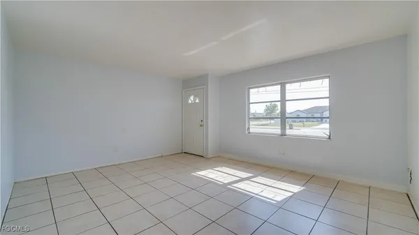 $1,100 | 107 Southwest 16th Terrace, Unit C, Cape Coral, FL 33991