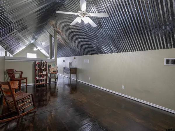 $569,900 | 432 Acr 322, Frankston, TX 75763