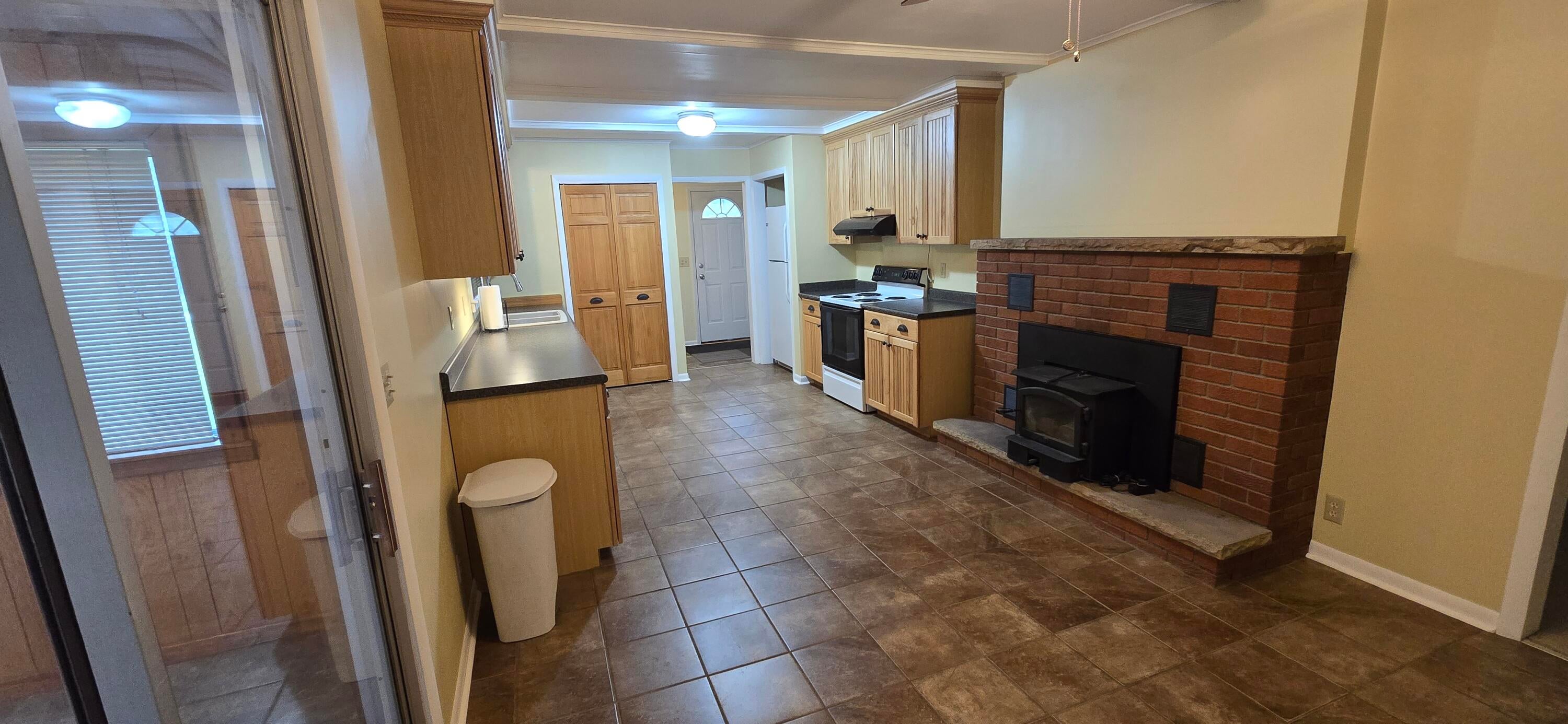 11241 South Grayling Road Roscommon, MI 48653 - Photo 18 of 45 20250530_130200