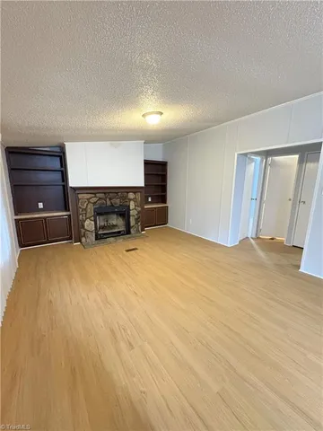 $235,000 | 330 Quail Ridge Road, Summerfield, NC 27358