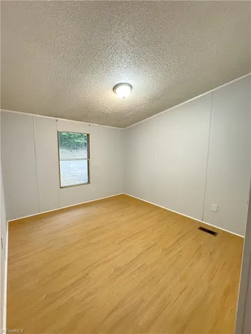 $235,000 | 330 Quail Ridge Road, Summerfield, NC 27358