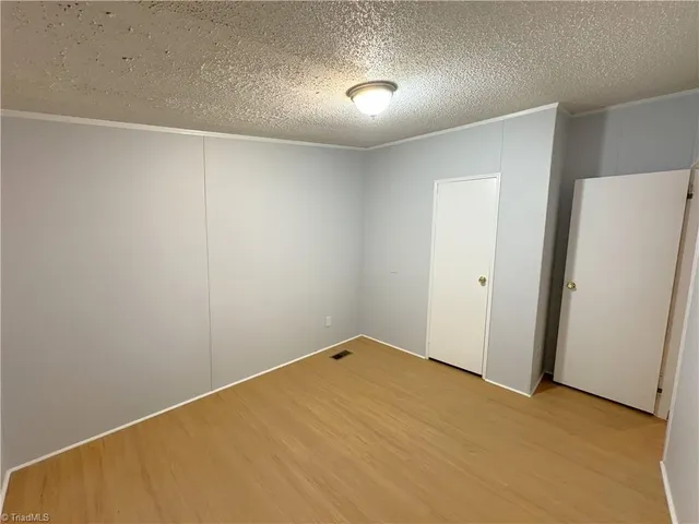 $235,000 | 330 Quail Ridge Road, Summerfield, NC 27358