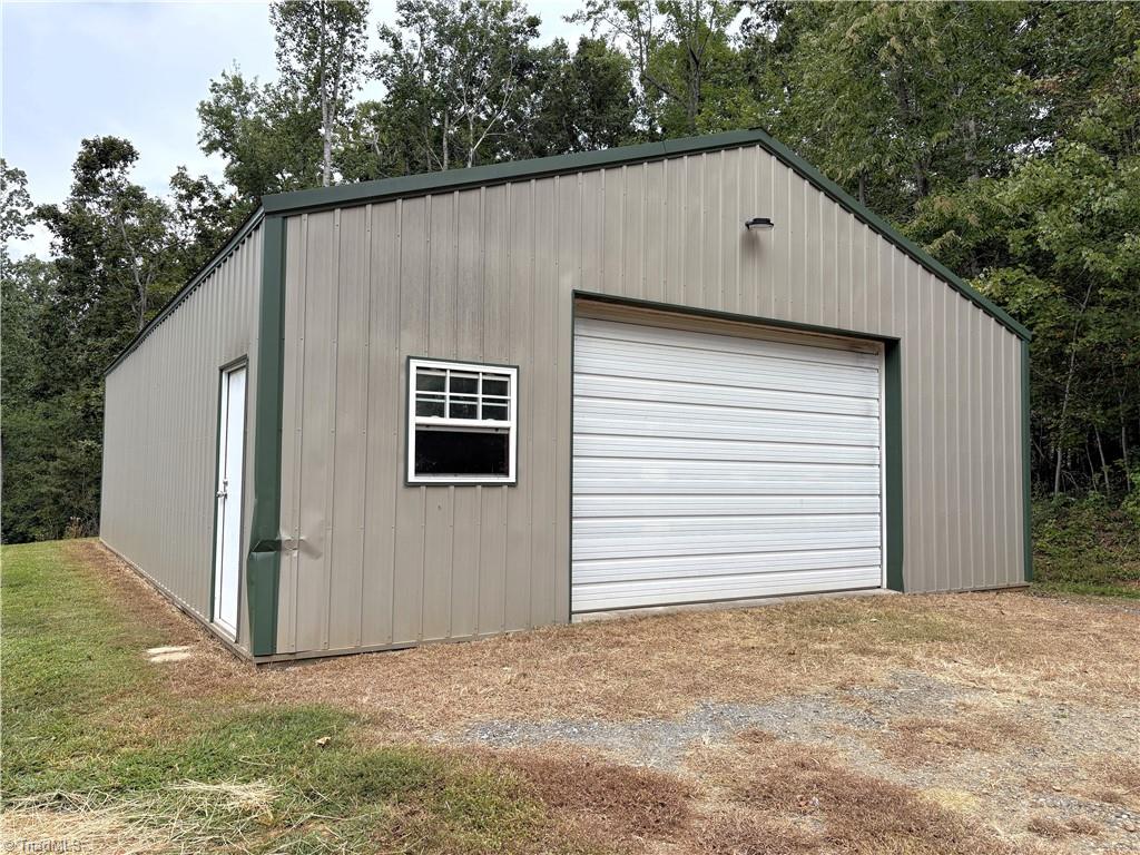 330 Quail Ridge Road Summerfield, NC 27358 - Photo 3 of 45 Gallery Image 3