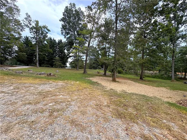 $235,000 | 330 Quail Ridge Road, Summerfield, NC 27358