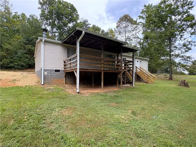 $235,000 | 330 Quail Ridge Road, Summerfield, NC 27358