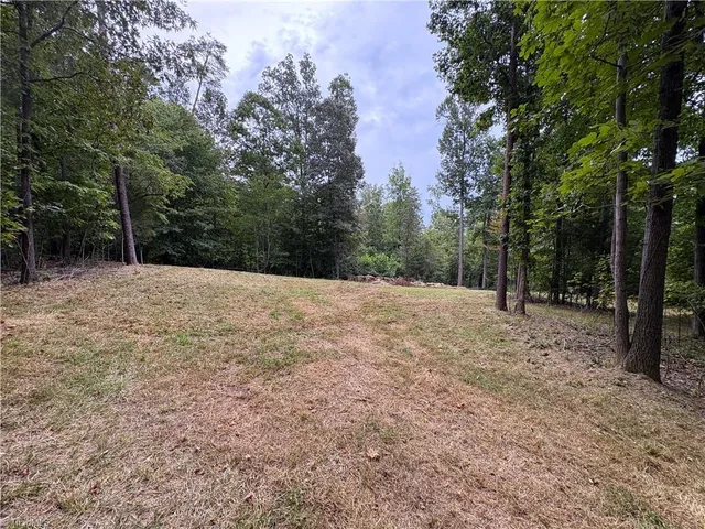 $235,000 | 330 Quail Ridge Road, Summerfield, NC 27358