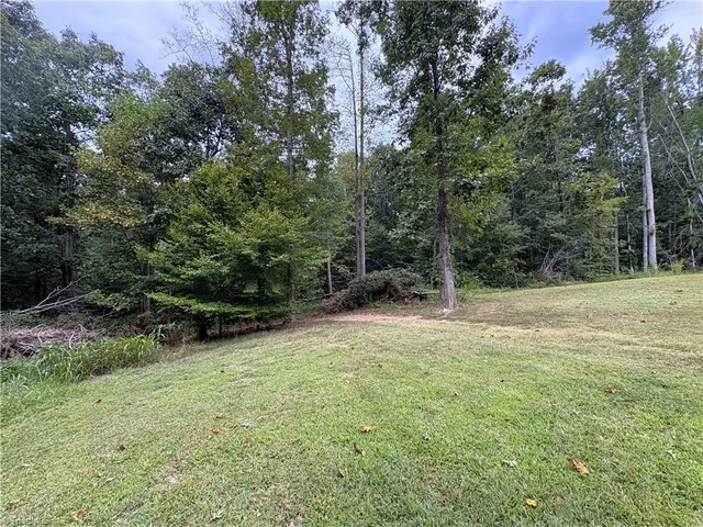 $235,000 | 330 Quail Ridge Road, Summerfield, NC 27358