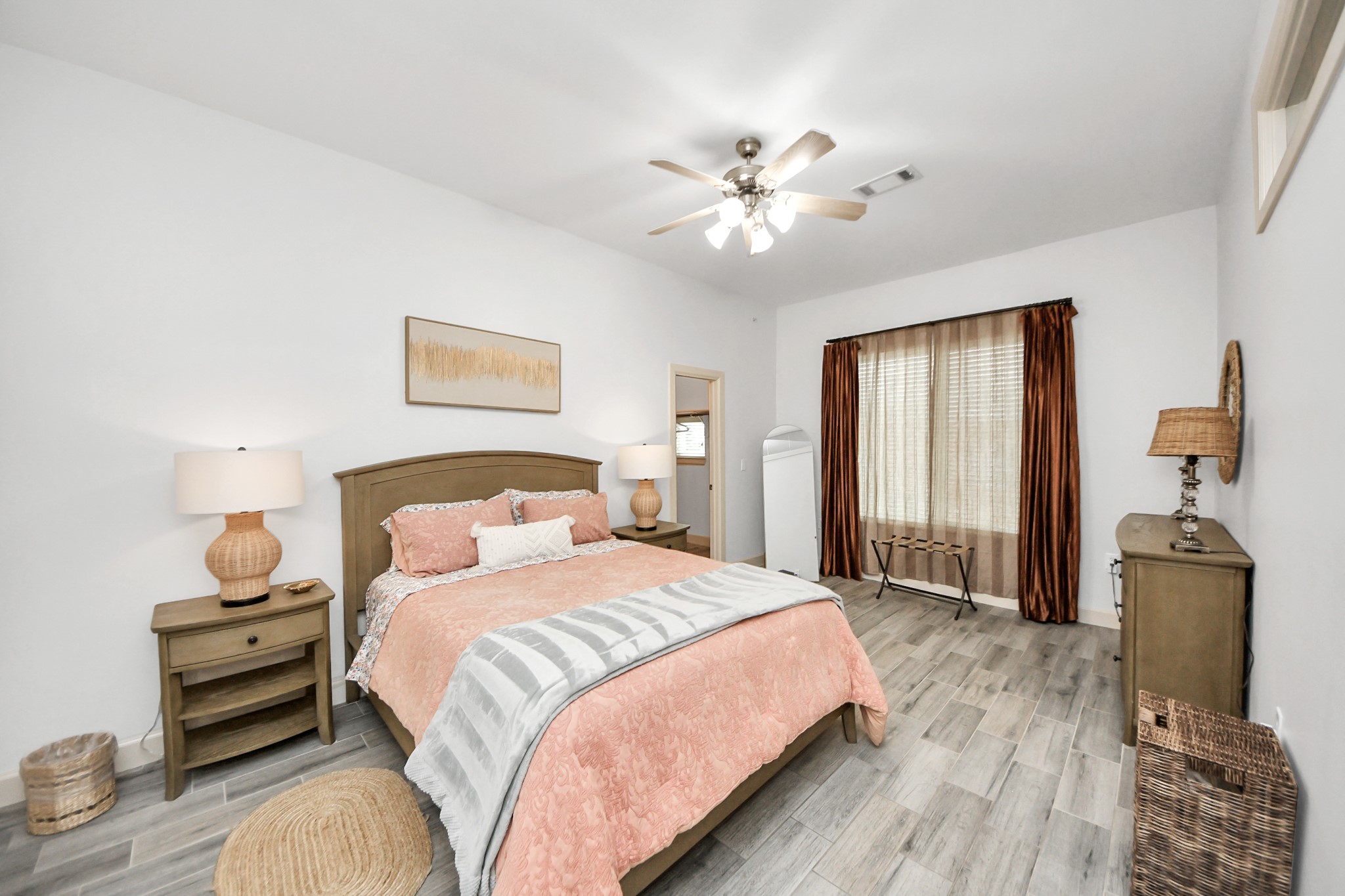 1900 Genesee Street, Unit 204 Houston, TX 77006 - Photo 17 of 40