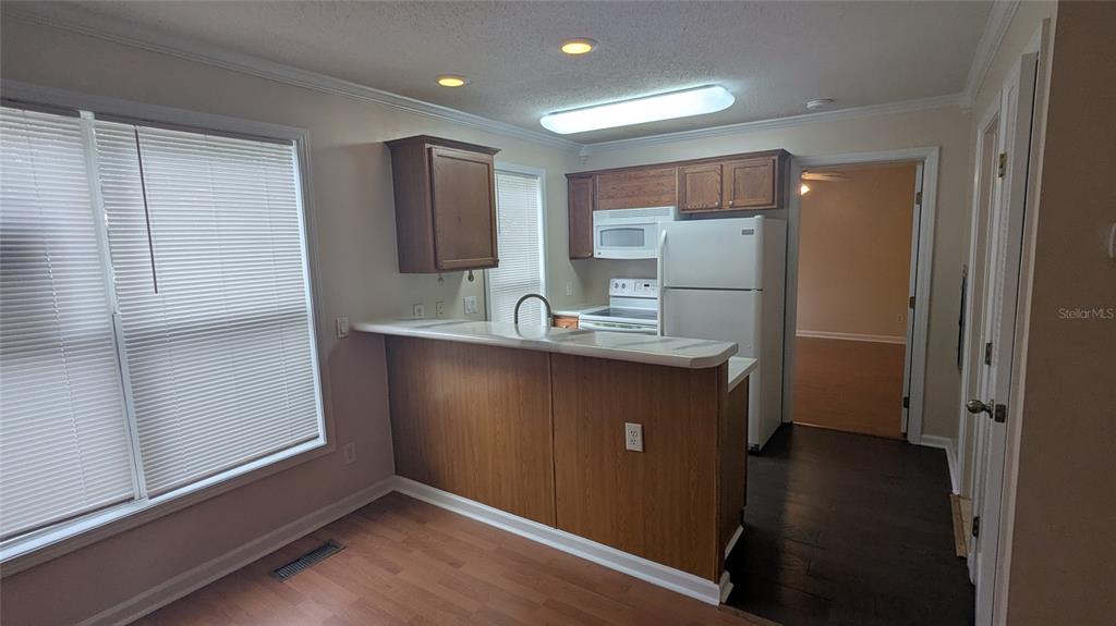 2905 Southwest Archer Road, Unit T5028 Gainesville, FL 32608 - Photo 20 of 24