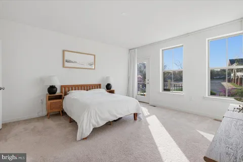 $565,000 | 46037 Woodpecker Square, Sterling, VA 20165