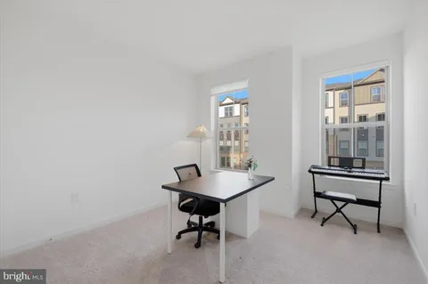 $565,000 | 46037 Woodpecker Square, Sterling, VA 20165