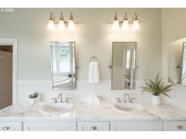 $1,795,000 | 37524 Northwest Soap Creek Road, Corvallis, OR 97330