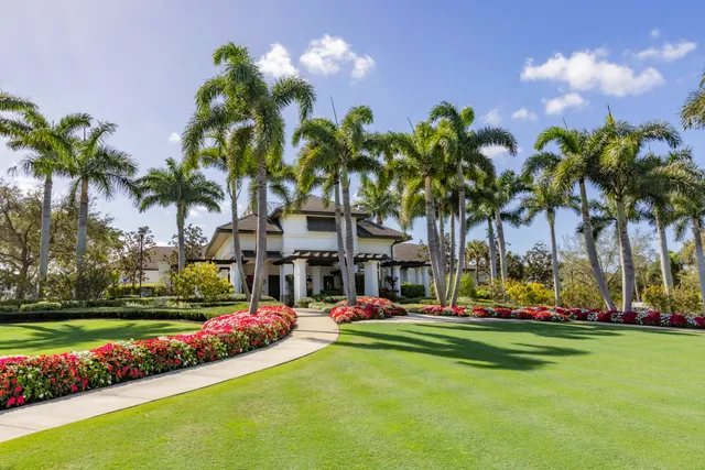 $1,675,000 | 330 Glenwood Drive, Delray Beach, FL 33445
