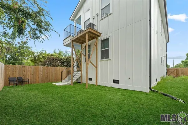 $1,900 | 1714 Tricou Street, New Orleans, LA 70117