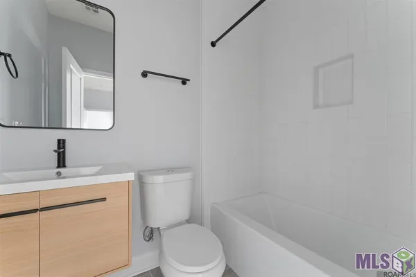 $1,900 | 1714 Tricou Street, New Orleans, LA 70117