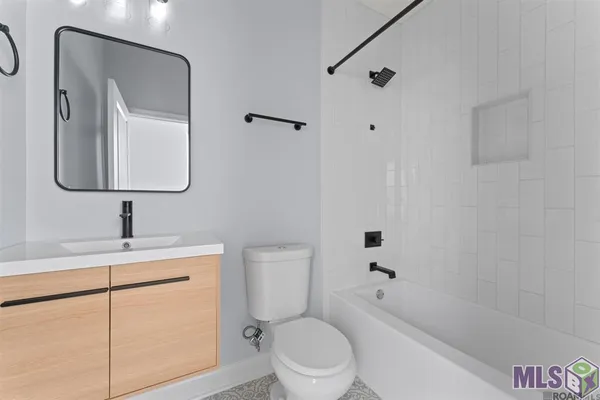 $1,900 | 1714 Tricou Street, New Orleans, LA 70117