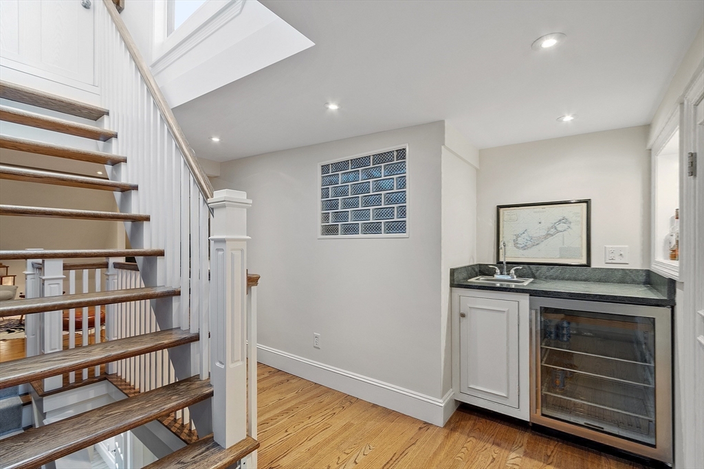 178 Commonwealth Avenue, Unit PH Boston, MA 02116 - Photo 22 of 28